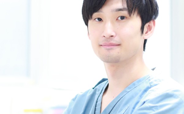 医師紹介／中崎　駿